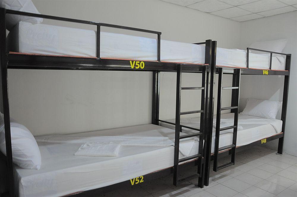 Mickey Hostel 哈林海滩 外观 照片