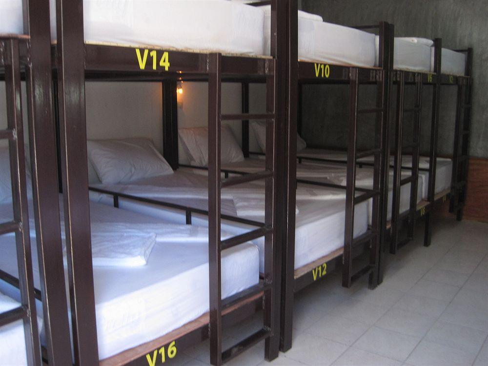 Mickey Hostel 哈林海滩 外观 照片