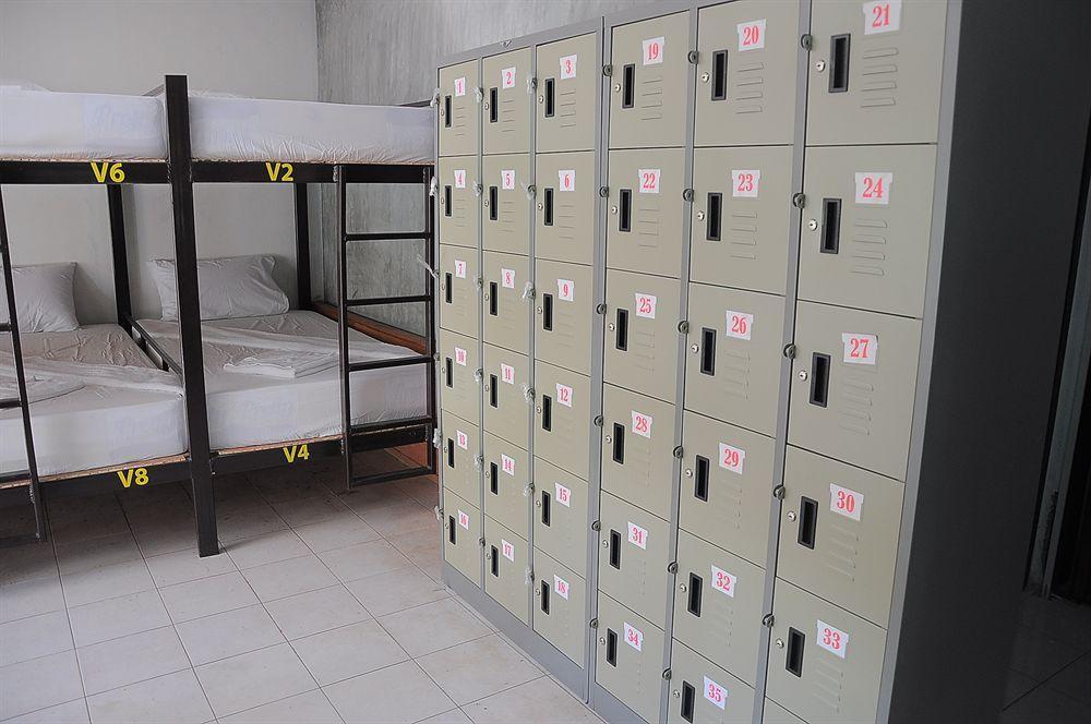 Mickey Hostel 哈林海滩 外观 照片