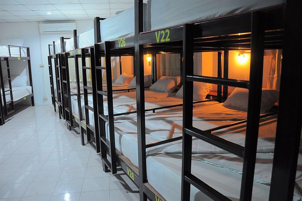 Mickey Hostel 哈林海滩 外观 照片