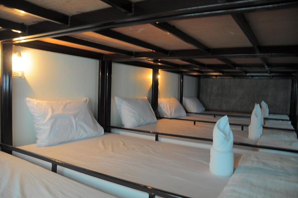 Mickey Hostel 哈林海滩 外观 照片